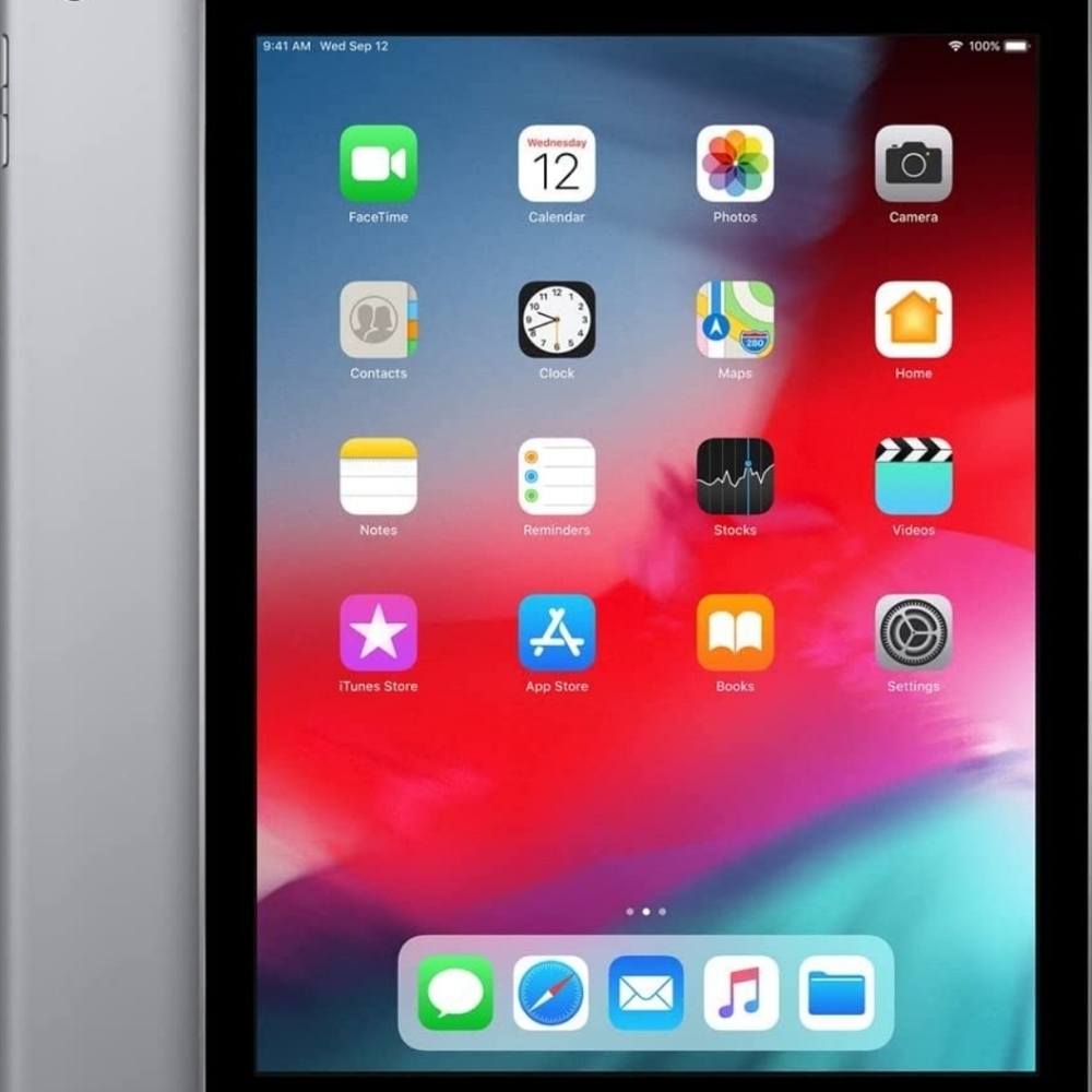 🍎  iPad pro(2016 Model) 32GB Apple 9.7in iPad - Space Gray w NEW stylus